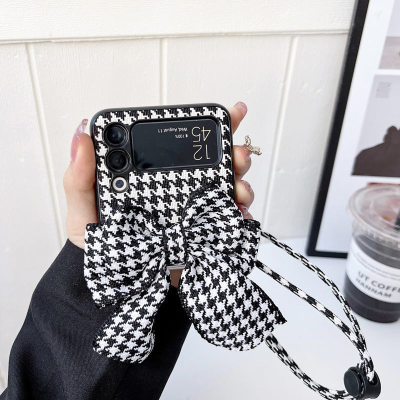 Galaxy Z Series - Houndstooth Camellia Phone Case