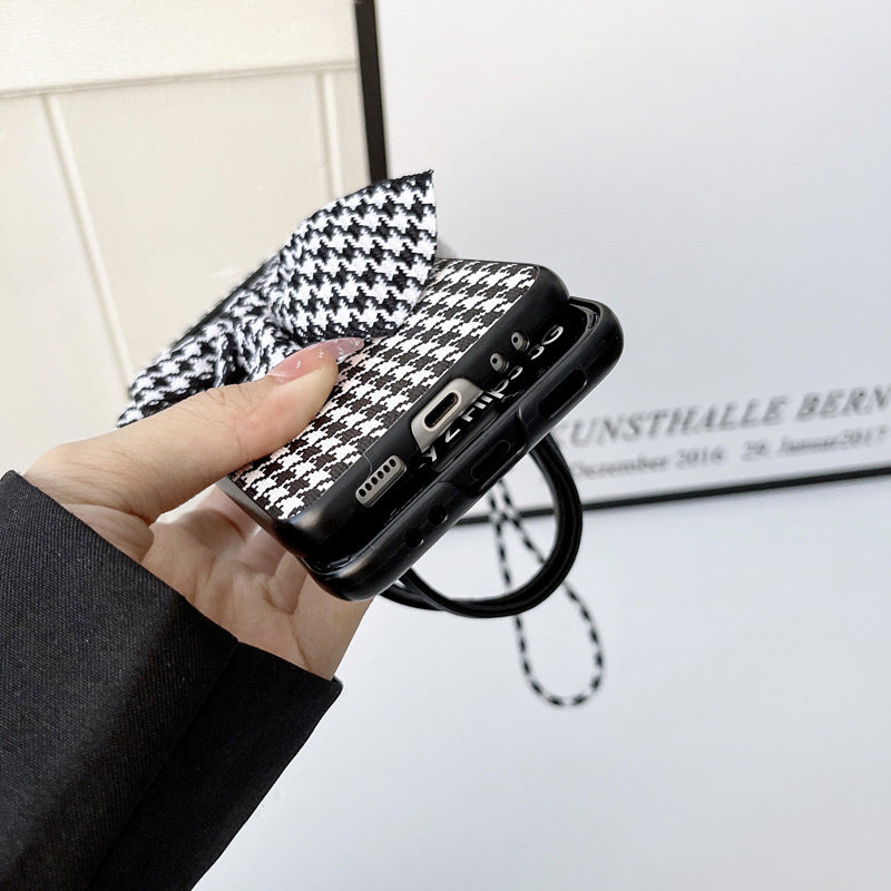 Galaxy Z Series - Houndstooth Camellia Phone Case